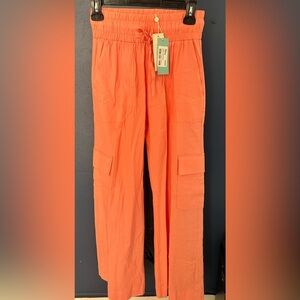 New Shore Cargo Linen Pant Size XS – Coral Almond